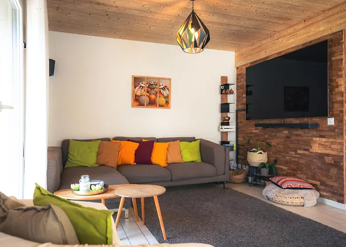 Val - Charmante Maison Au Coeur De Vallon Villa *